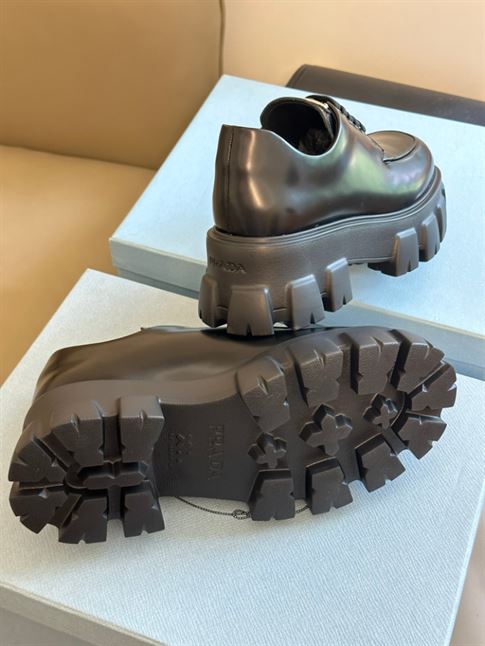 PRADA MONOLITH BRUSHED LEATHER LACE-UP SHOES - PRS060