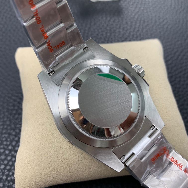 ROLEX OYSTER PERPETTUAL SUBMARINER DATE 41MM