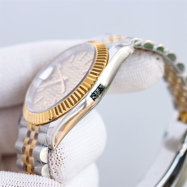 ROLEX OYSTER PERPETUAL DATEJUST