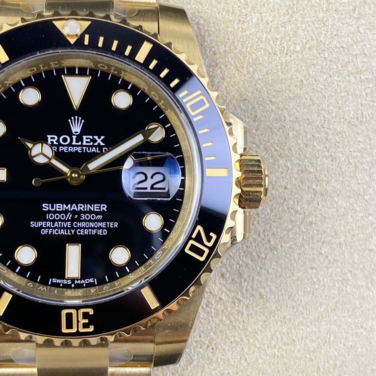 ROLEX SUBMARINER DATE WATCH
