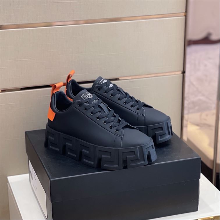 VERSACE GRECA LABYRINTH TRAINERS - VSS010