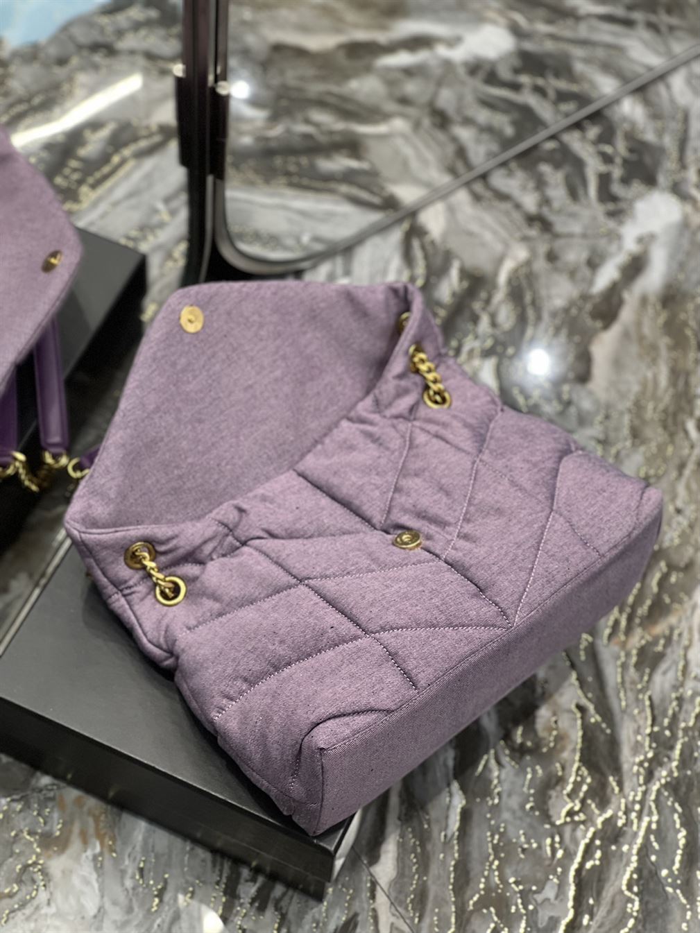 YSL MEDIUM PUFFER PURPLE BAG