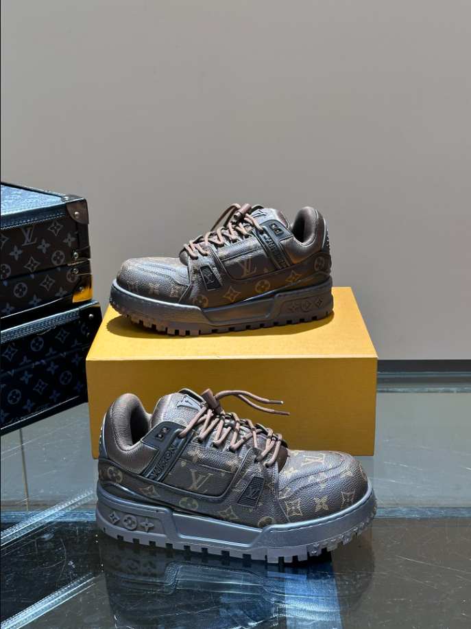 LOUIS VUITTON Maxi Trainers Ebony Black Sneaker