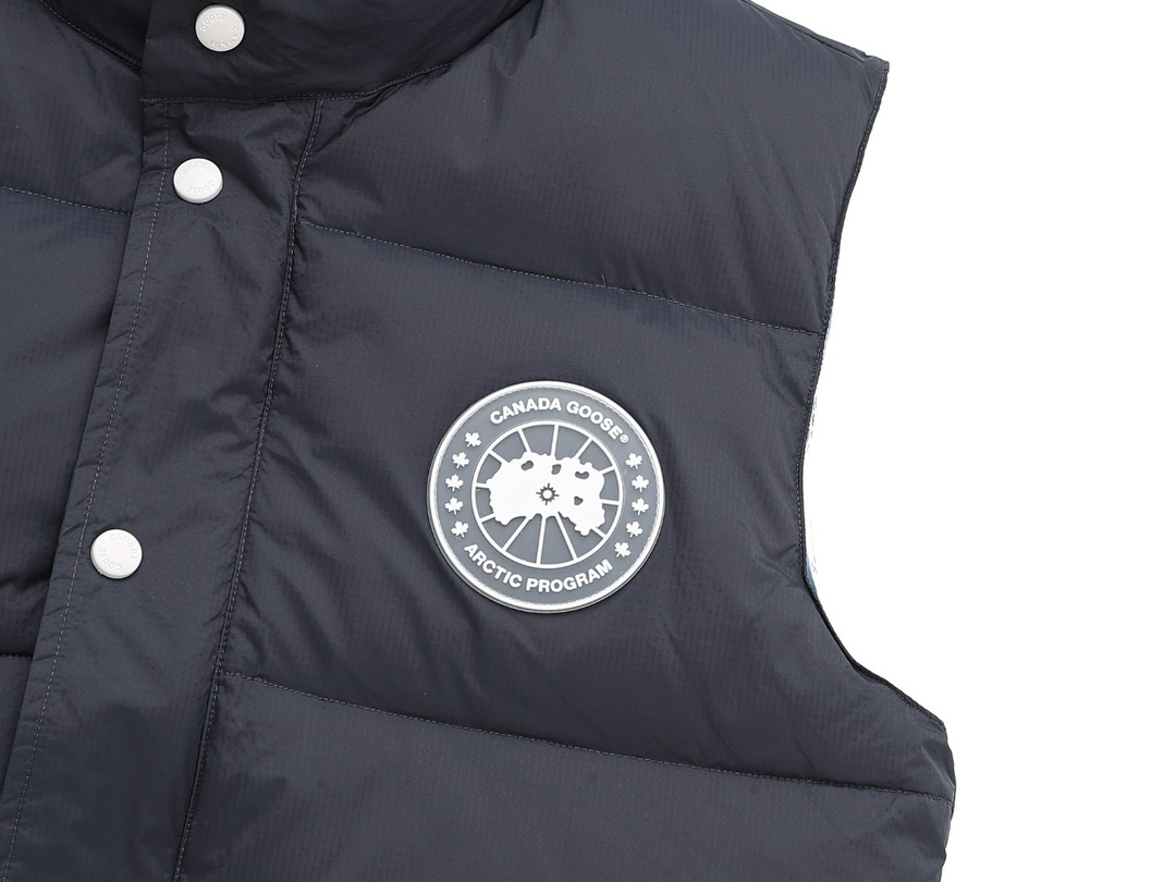 CANADA GOOSE VEST BLACK MIST - CN31