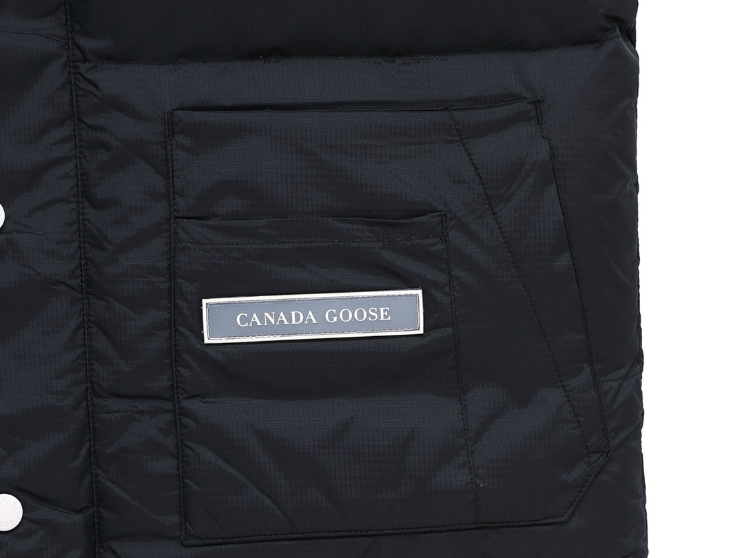 CANADA GOOSE VEST NATURE BLACK - CN32