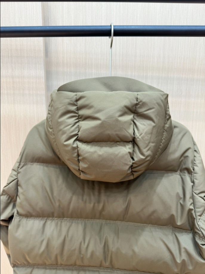 MONCLER Puff Grey Hooded Coat - MC143