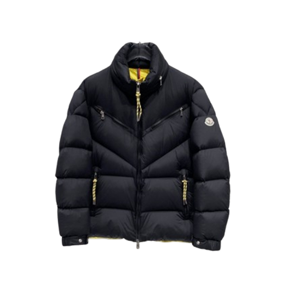 MONCLER Short Down Black Coat - MC147