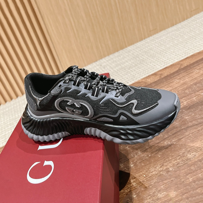 Gucci Ripple Black Dusty Sneaker - GCC163