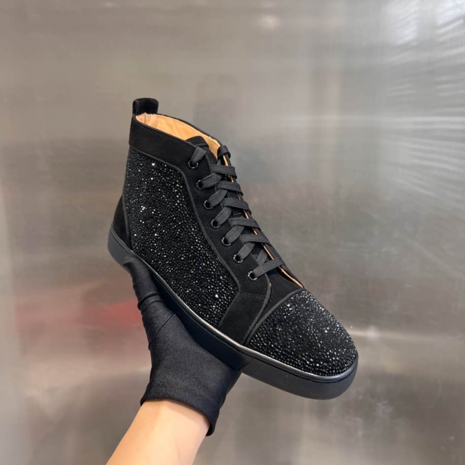 Christian Louboutin Low Top Black Sneaker - CLS053