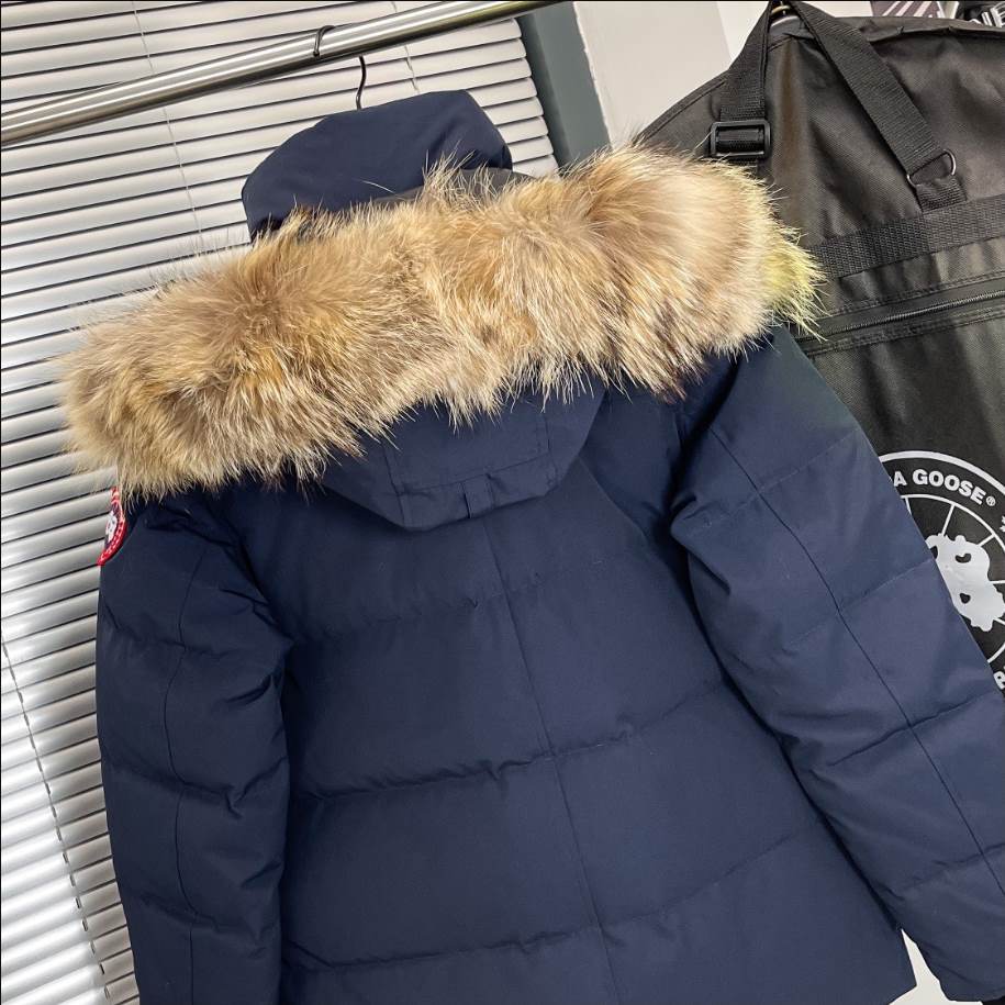 Canada Goose Blue Wyndham Parka Jacket - CN38