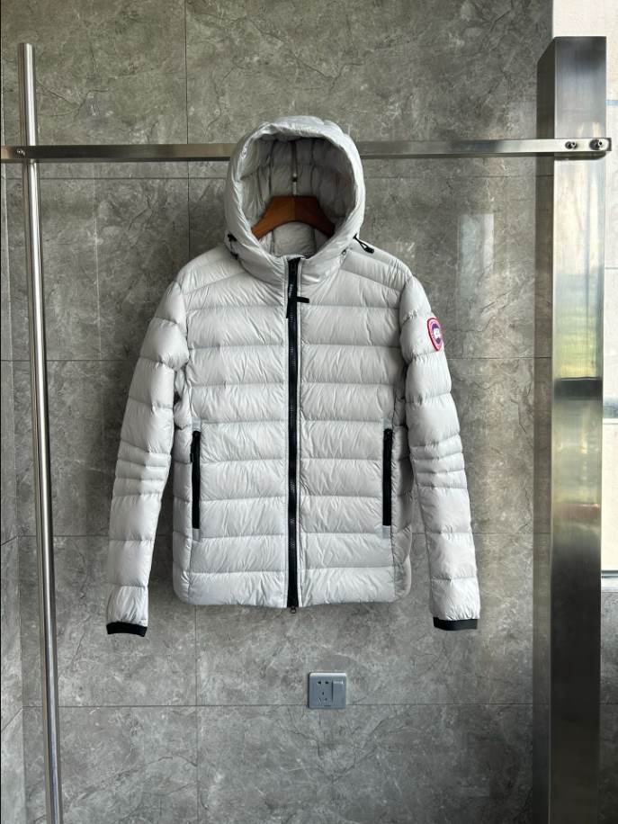 Canada Goose White Gray Crofton Down Jacket - CN34