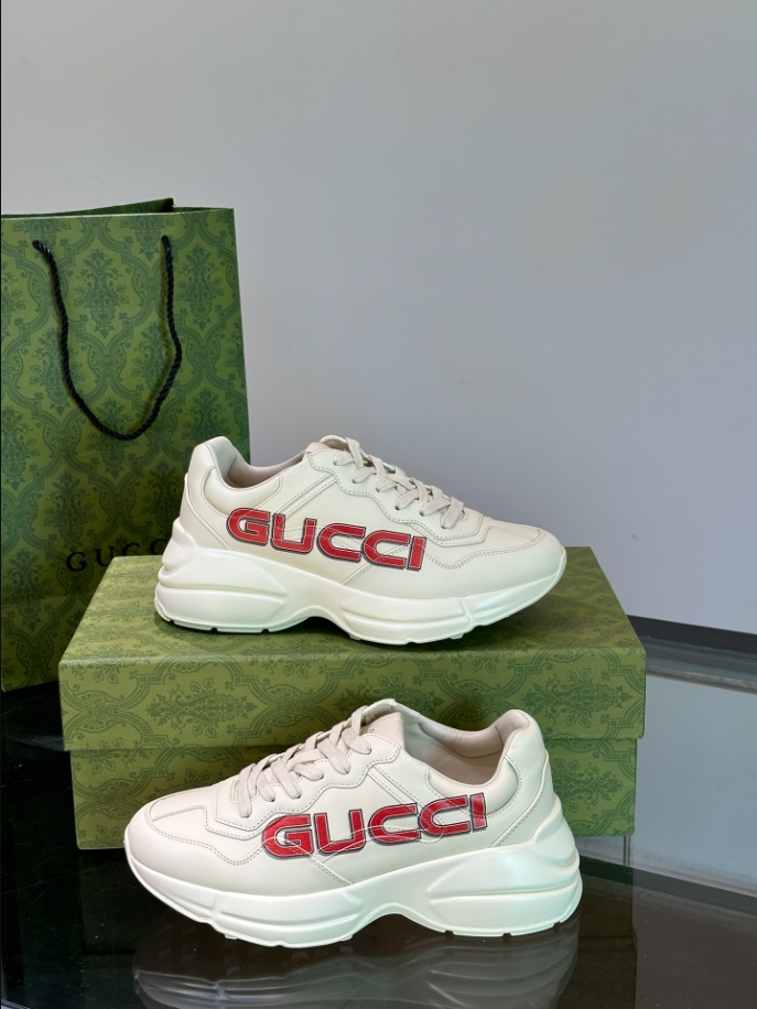 Gucci Ivory Leather Trainers In Neutrals Sneaker - GCC174