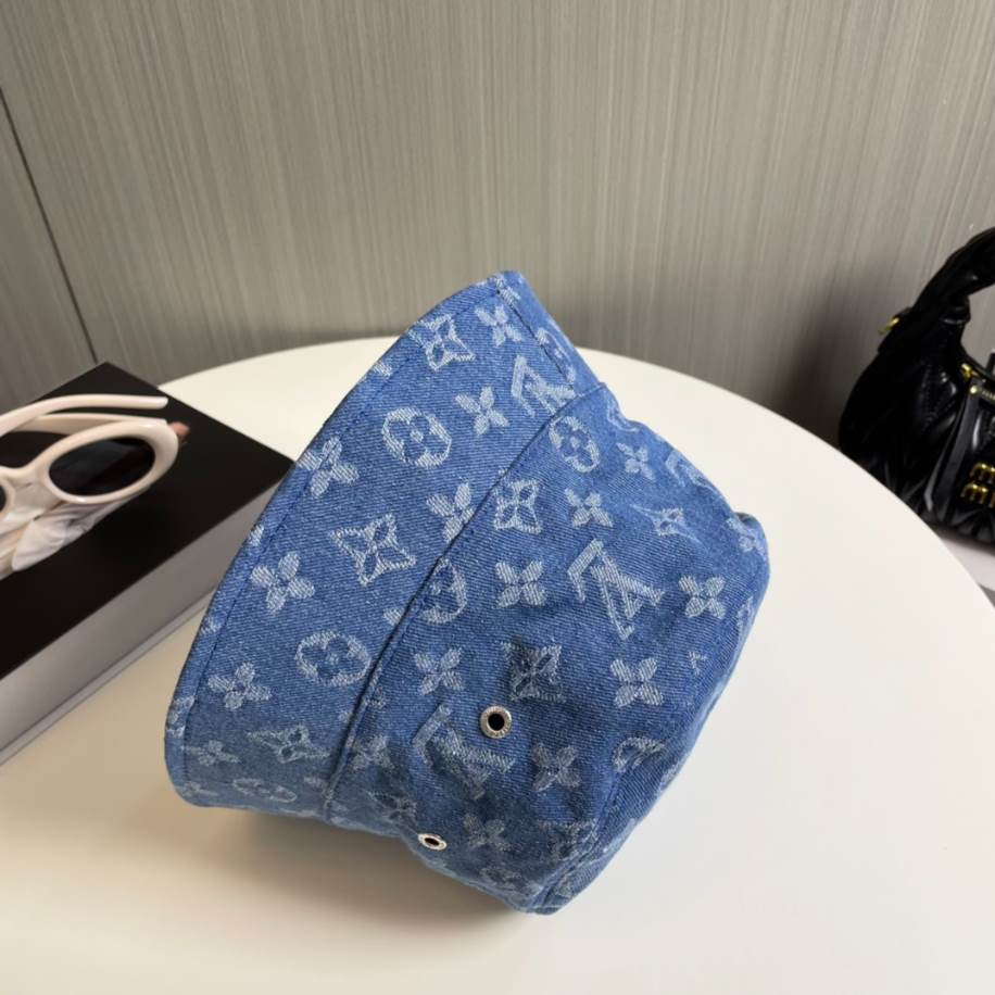 Louis Vuitton Monogram Blue Hats - LVC005