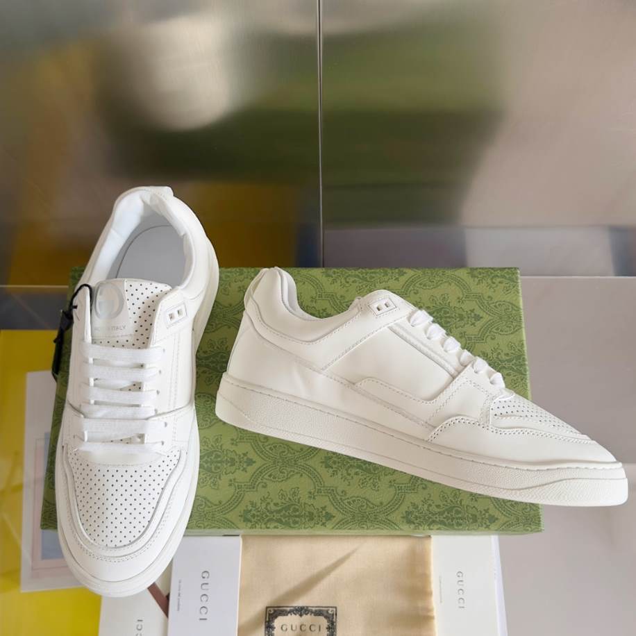 Gucci Basket White Sneakers - GCC221