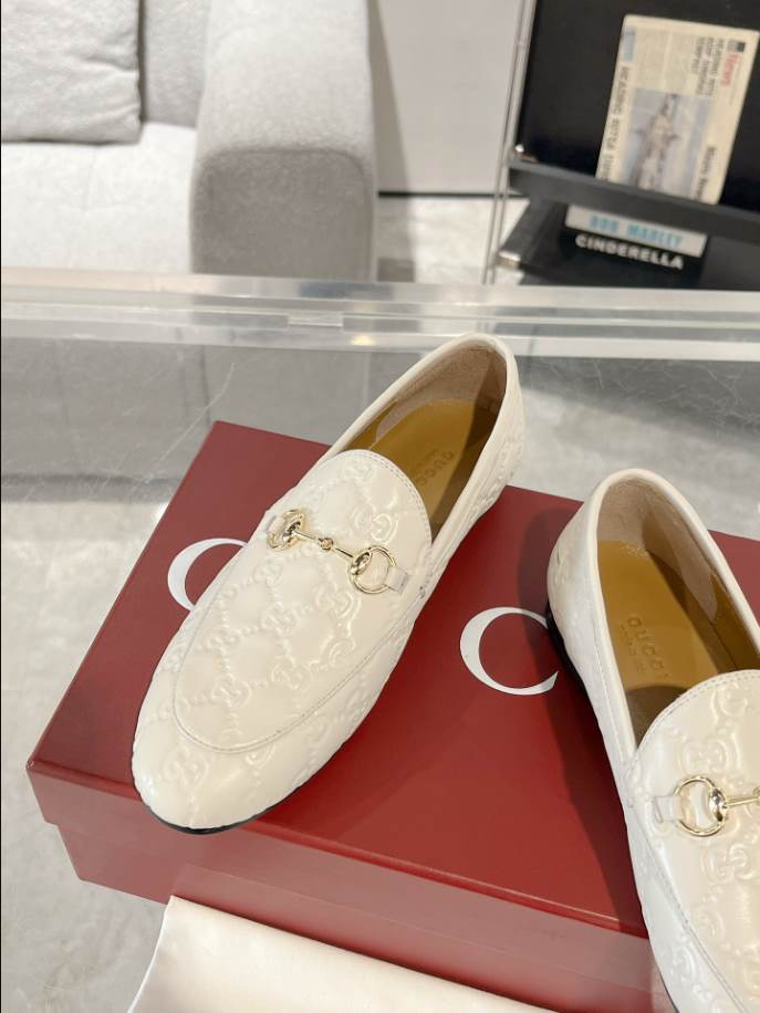 Gucci Horsebit White GC Monogram Loafer - GL063