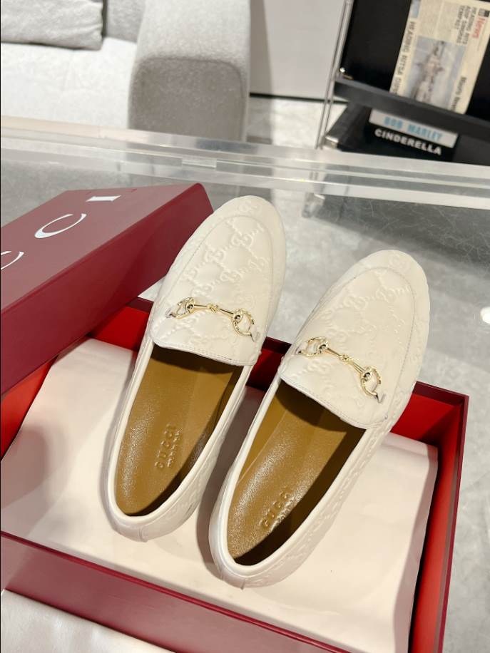 Gucci Horsebit White GC Monogram Loafer - GL063