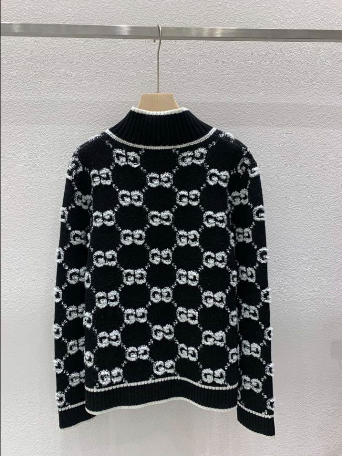 GUCCI Bouclé Stitch Jacquard Black Knitwear - GCK053