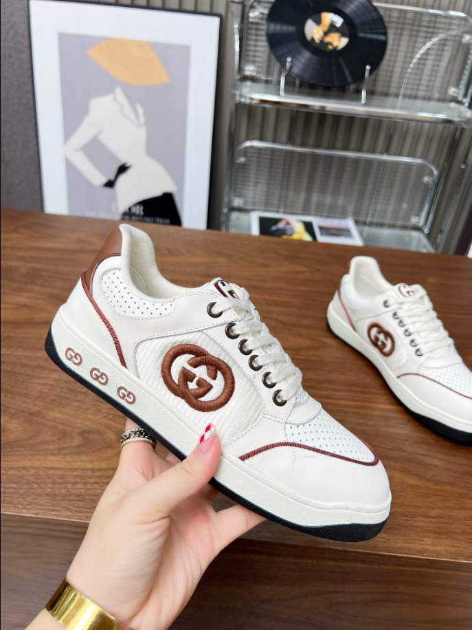 Gucci White Brown Logo Sneakers - GCC204