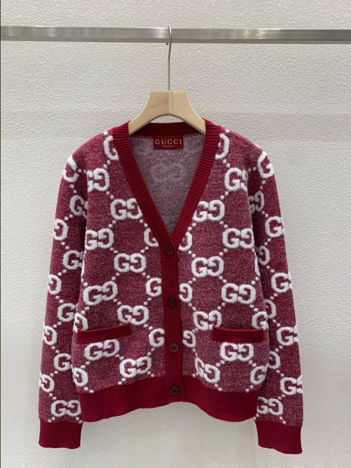 GUCCI Stitch Red V-neck Knitwear - GCK058