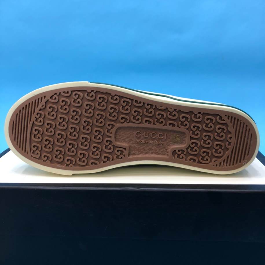 Gucci Off The Grid Butter Beige Sneakers - GCC184