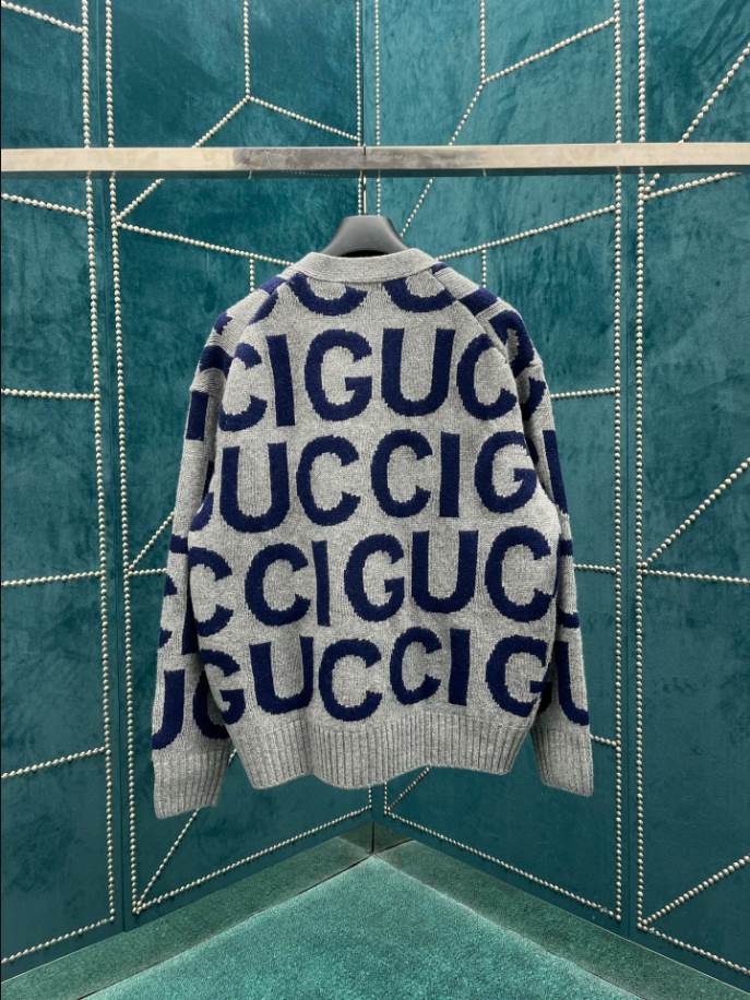 Gucci Grey Wool All-Over Logo Knitwear - GCK062