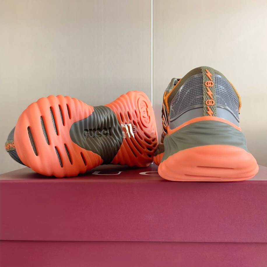 Gucci Brown Ripple Splash Fabric Sneakers - GCC200