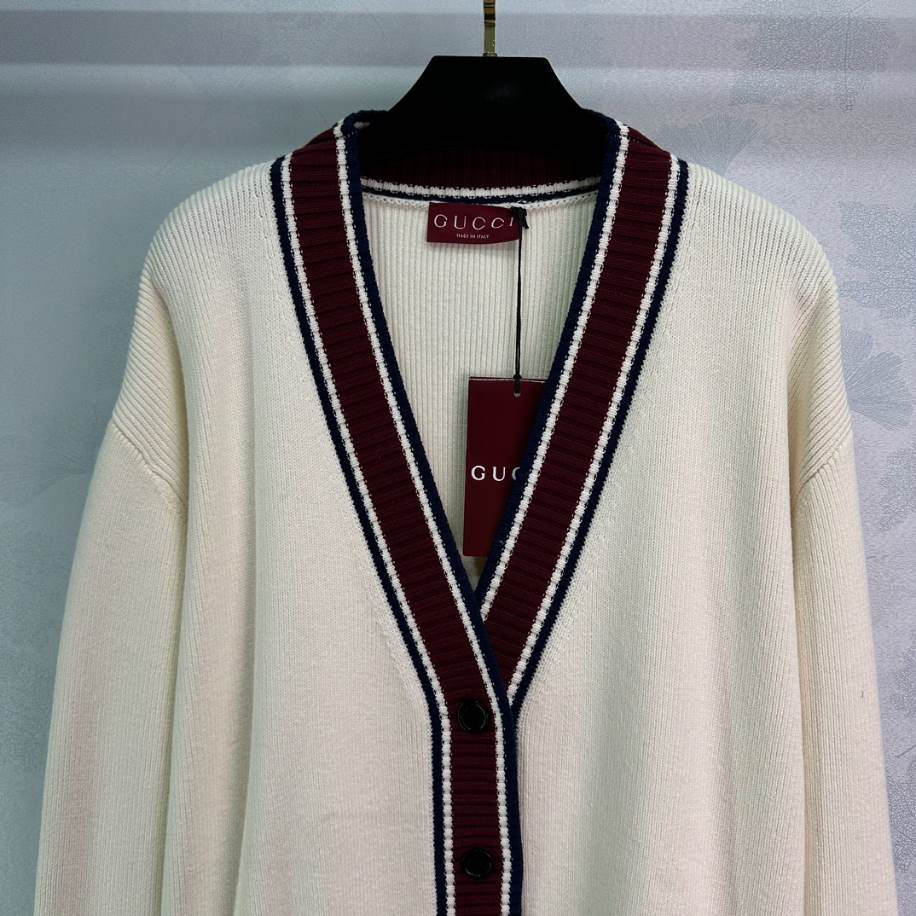 GUCCI White Wool V-neck Knitwear - GCK059