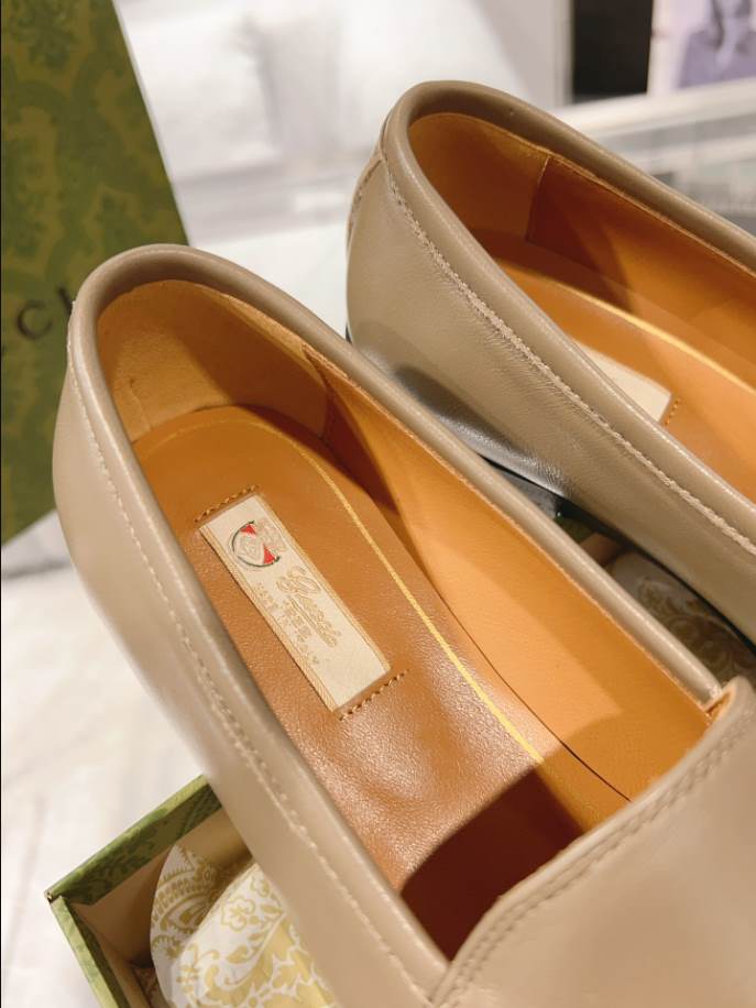 Gucci Jordaan Brown Leather Loafer - GL073