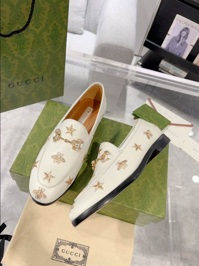 Gucci Jordaan White Bee & Star Embroidered Leather Loafer - GL076