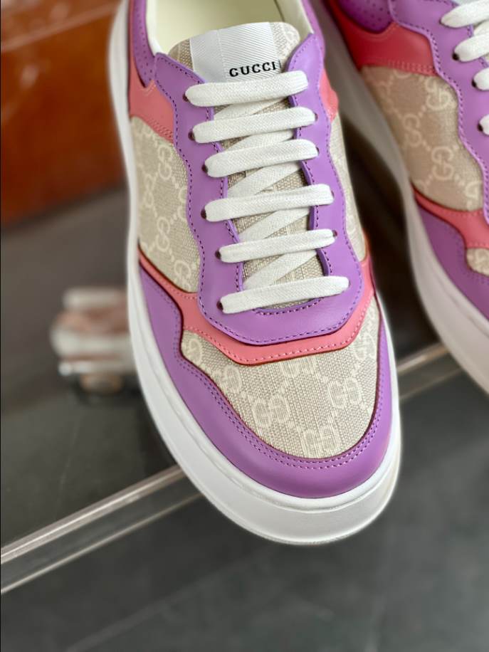 Gucci GG Supreme Canvas Purple Sneakers - GCC198