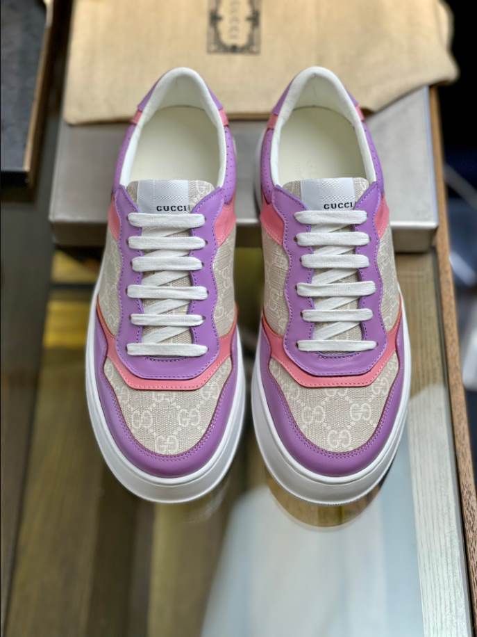 Gucci GG Supreme Canvas Purple Sneakers - GCC198
