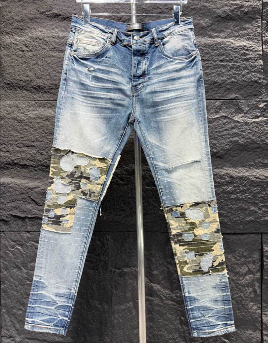 Amiri Men Yellow Patch-Detail Jeans - AMIJ019