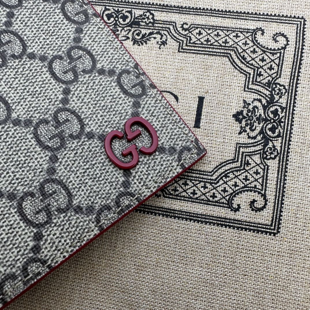 GUCCI ROSSO ANCORA RED INTERIOR PASSPORT CASE- WLG038 GUCCI ROSSO ANCORA RED INTERIOR PASSPORT CASE