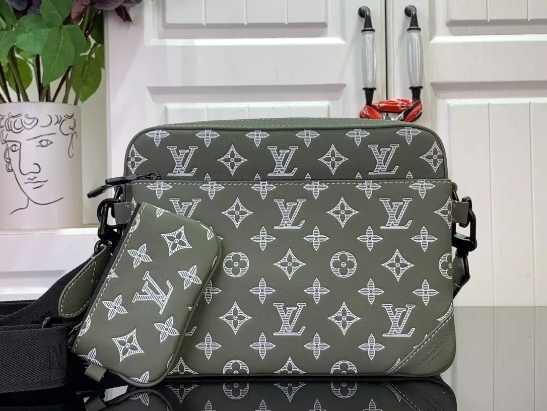 Louis Vuitton Bags