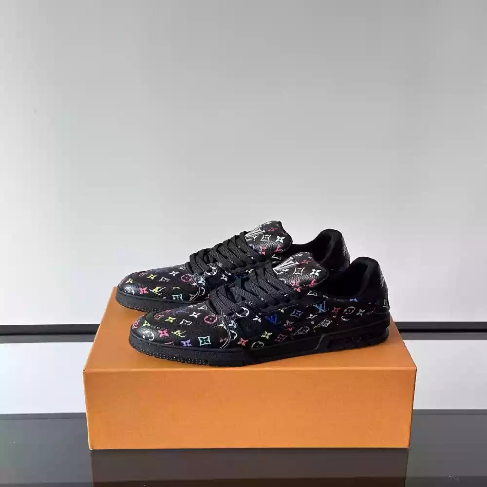 LV x TM LV TRAINER SNEAKER IN BLACK