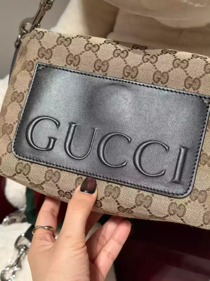 GG CANVAS SMALL CROSSBODY BAG - BG059