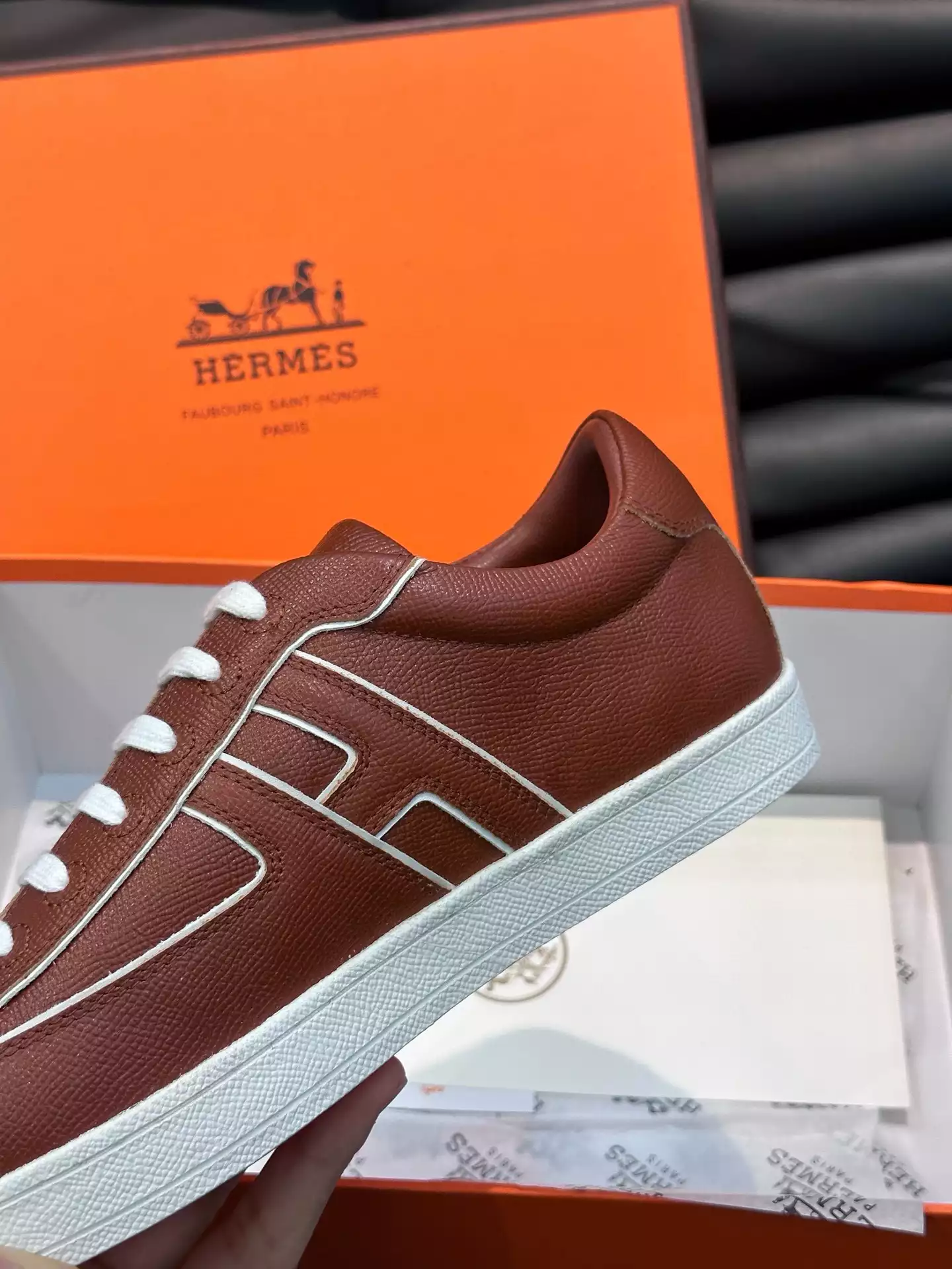 Hermès Sneakers