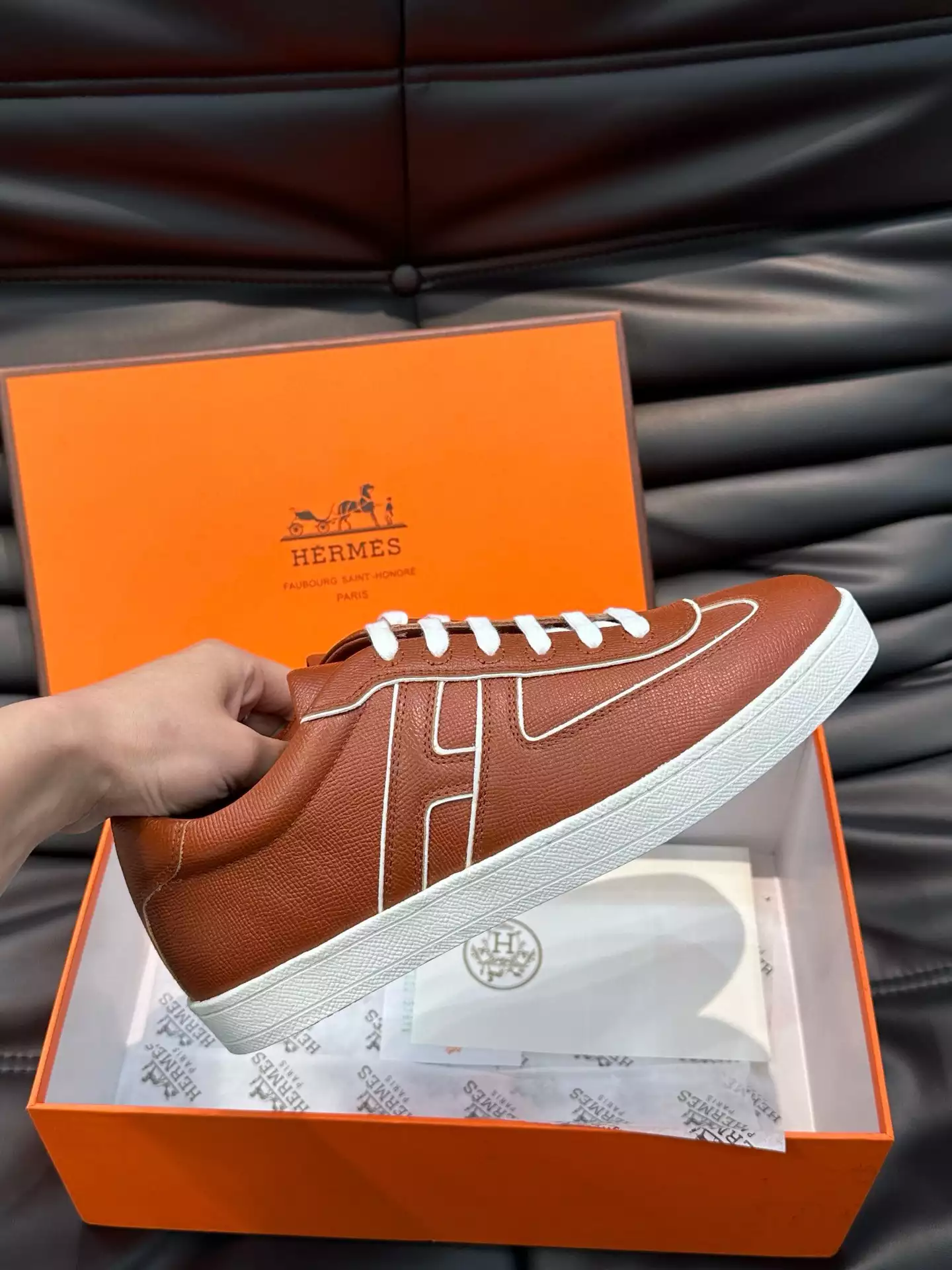 Hermès Sneakers