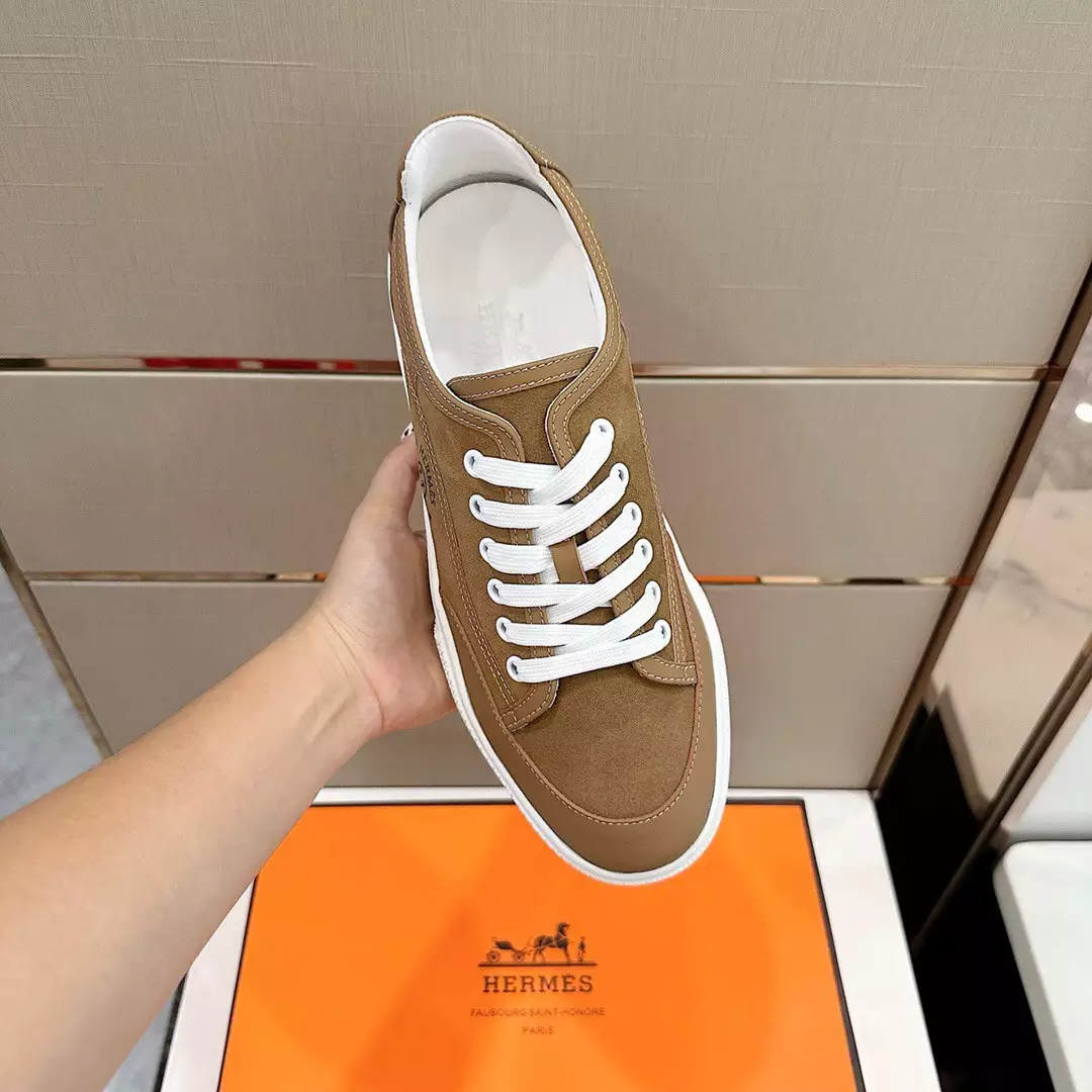 Hermès Sneakers