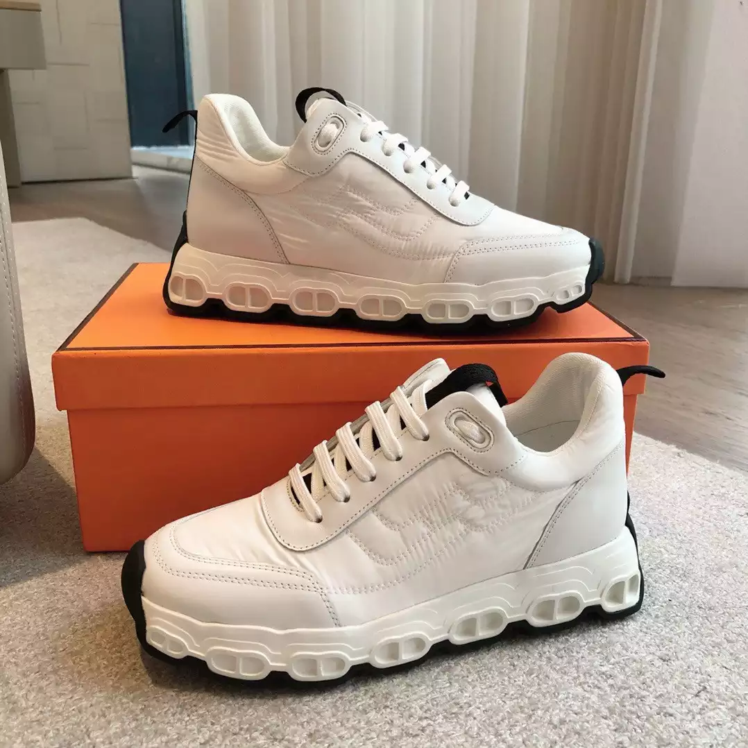 Hermès Sneakers