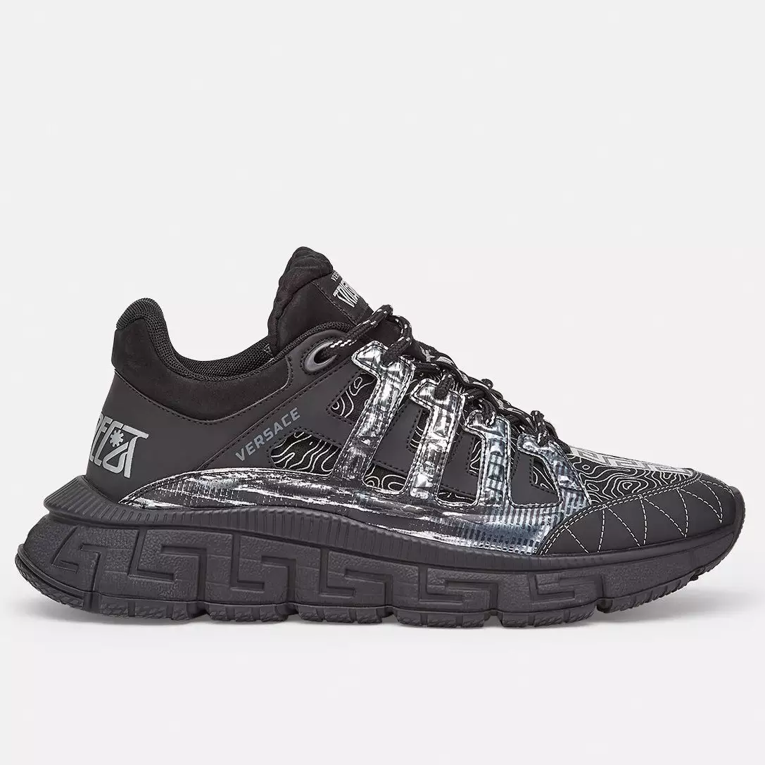VERSACE WOMEN'S BLACK TRIGRECA SNEAKERS - VSS021
