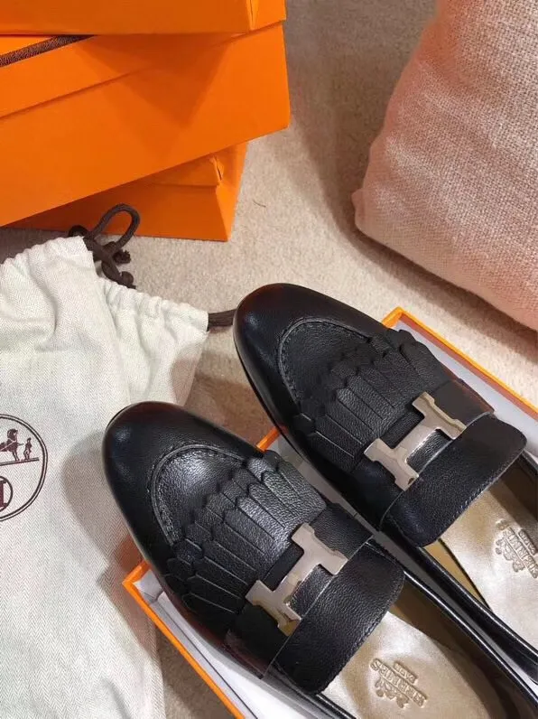 Hermes Women's Royal Loafers In Black Calfksin - HM090 Hermes Women's Royal Loafers In Black Calfksin