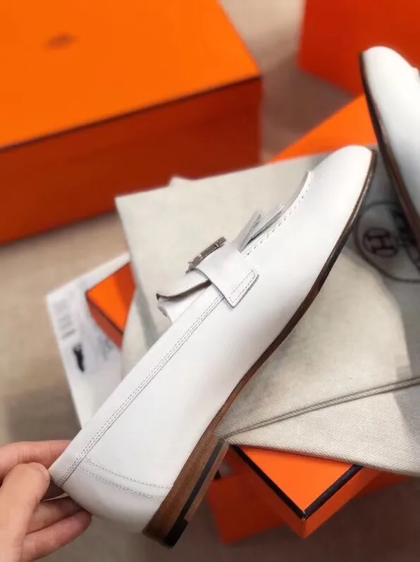 Hermes Women's Royal Loafers In White Calfksin - HM089 Hermes Women's Royal Loafers In White Calfksin