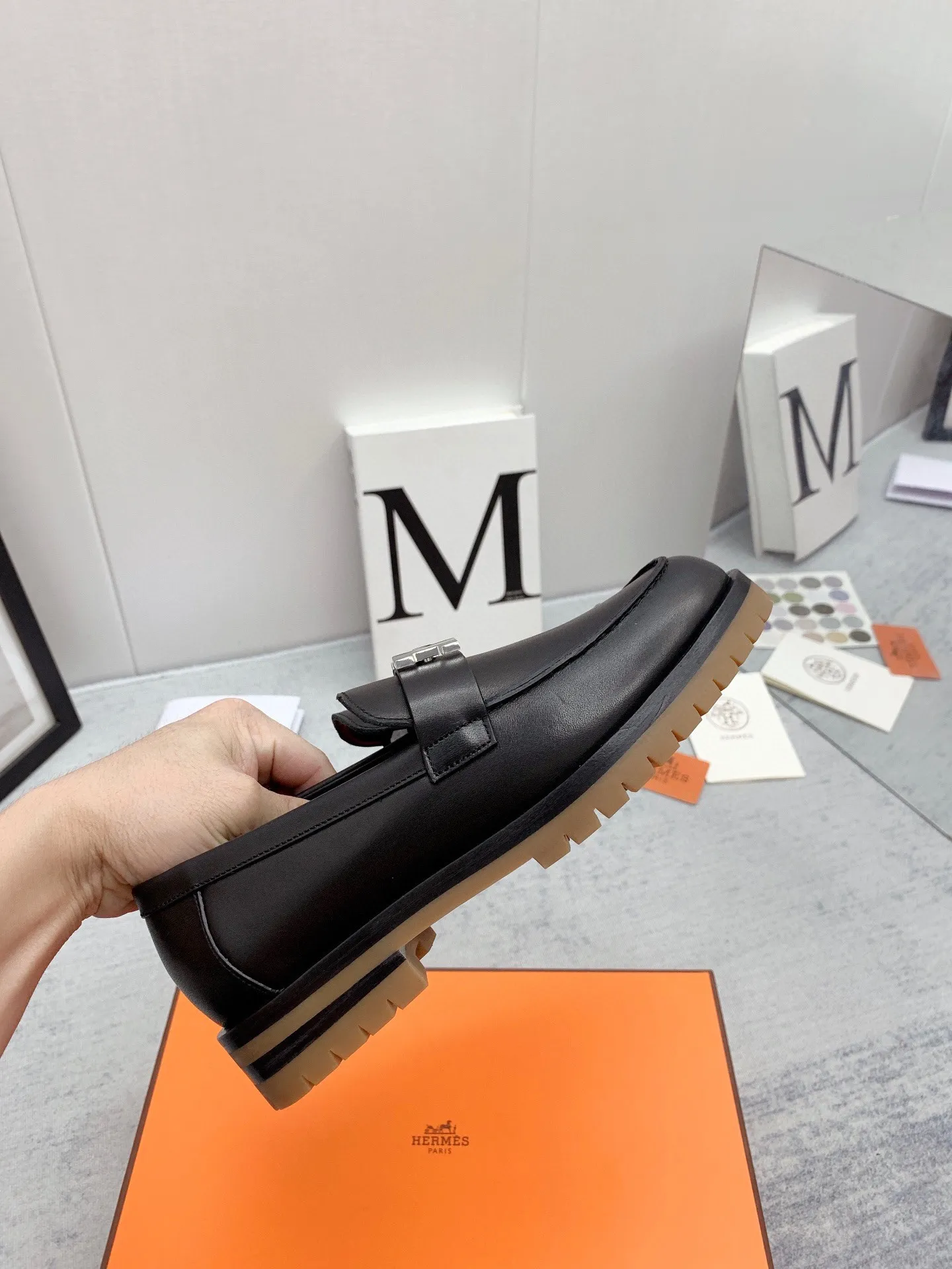 Hermes Women's Faubourg Loafers in Black Leather - HM076 Hermes Women's Faubourg Loafers in Black Leather