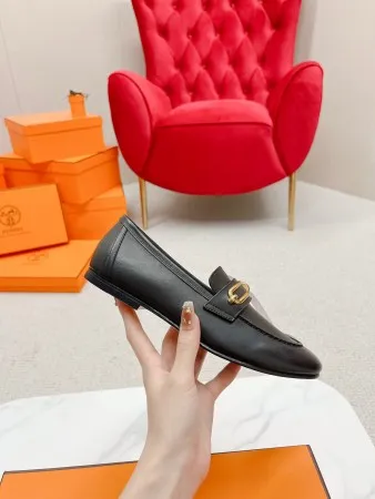 Hermes Women's Colette Loafers in Black Leather - HM069 Hermes Women's Colette Loafers in Black Leather