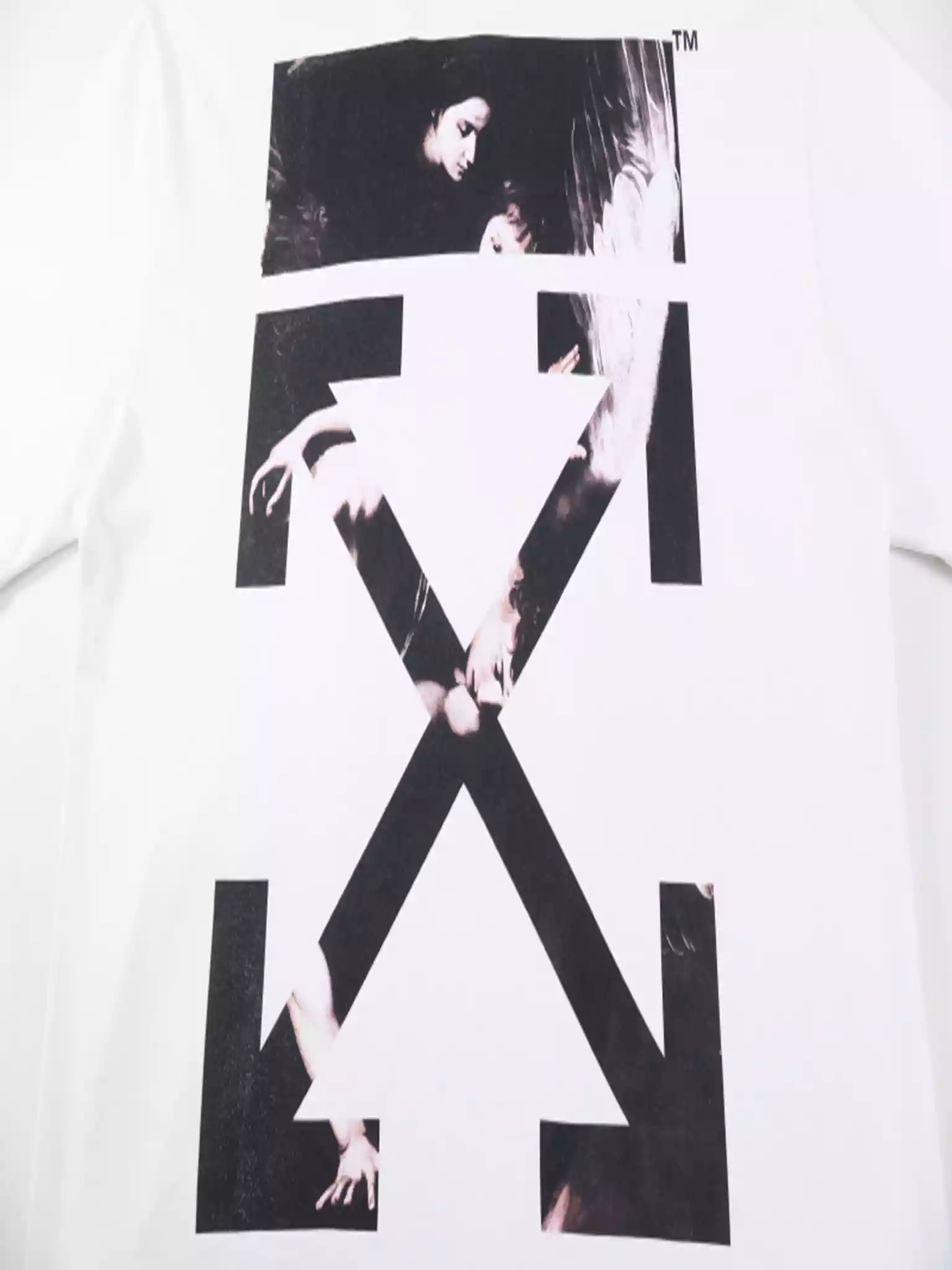 CARAVAGGIO ARROWS S/S OVER T-SHIRT IN WHITE - OWS021 CARAVAGGIO ARROWS S/S OVER T-SHIRT IN WHITE