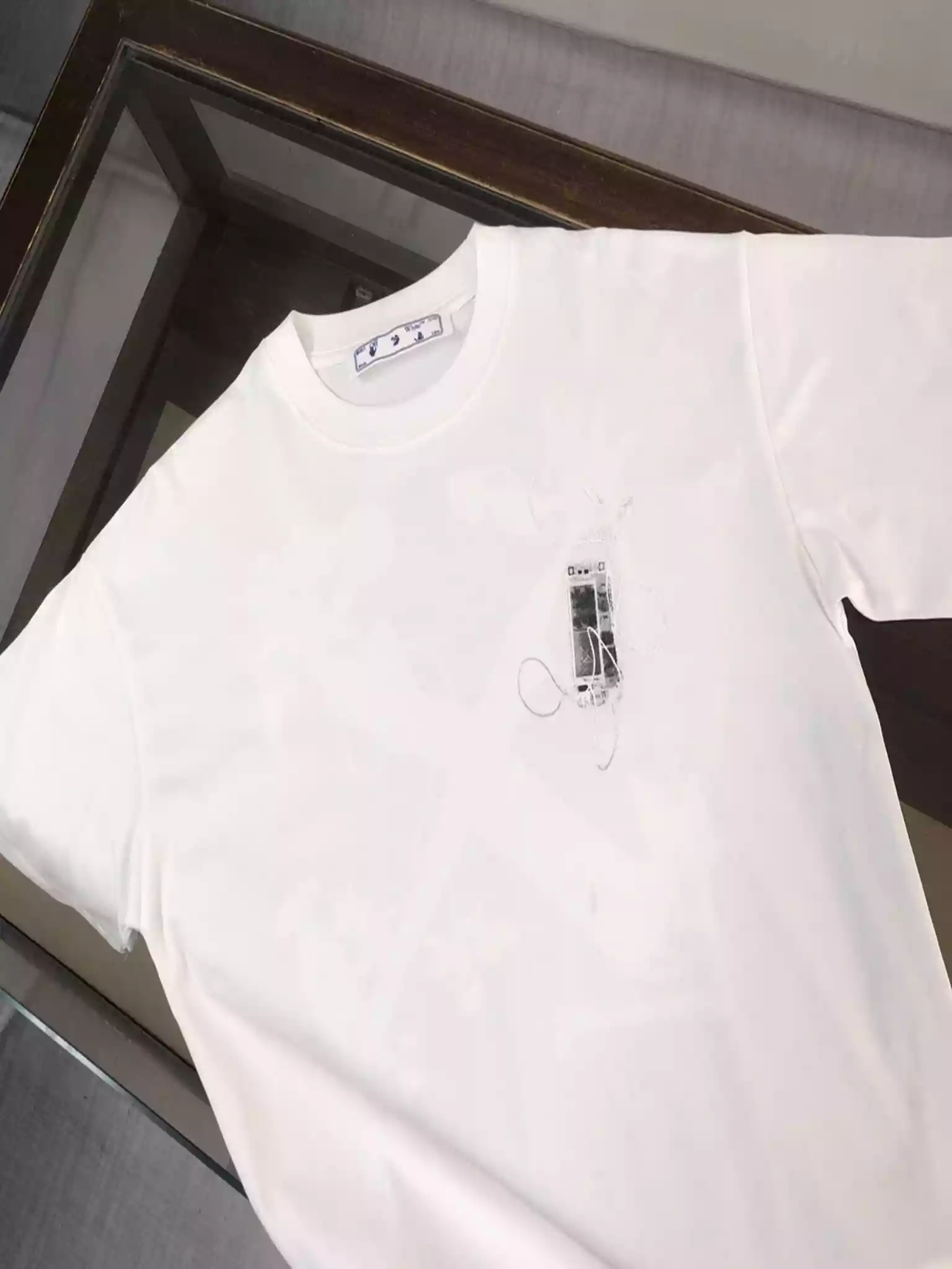 Off-White Scan Arrow T-shirt | White - OWS037 Off-White Scan Arrow T-shirt | White