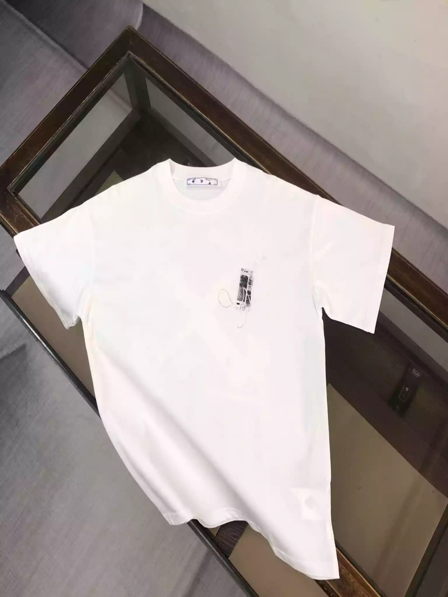 Off-White Scan Arrow T-shirt | White - OWS037 Off-White Scan Arrow T-shirt | White