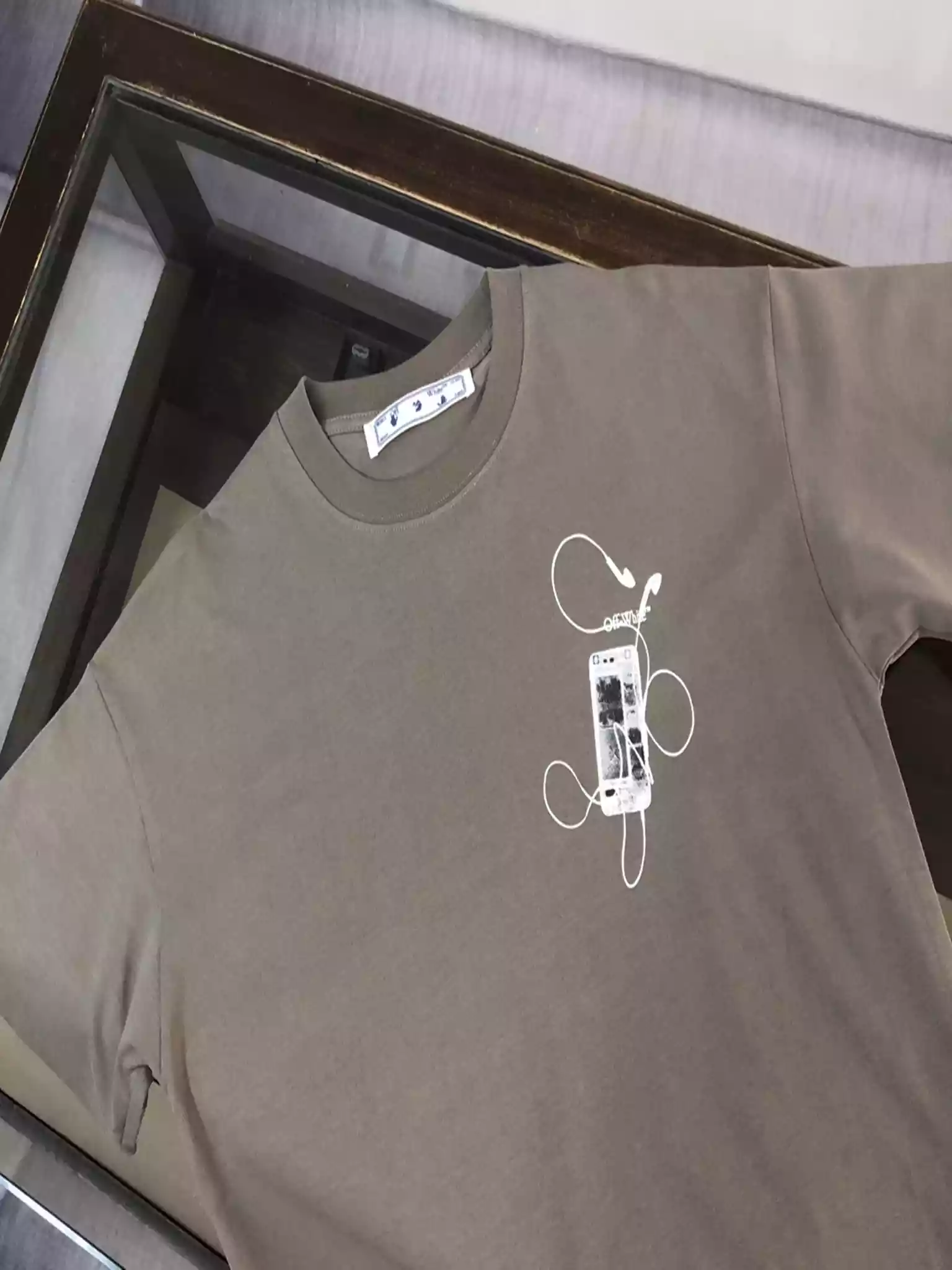 Off-White Scan Arrow T-shirt | Brown - OWS038 Off-White Scan Arrow T-shirt | Brown