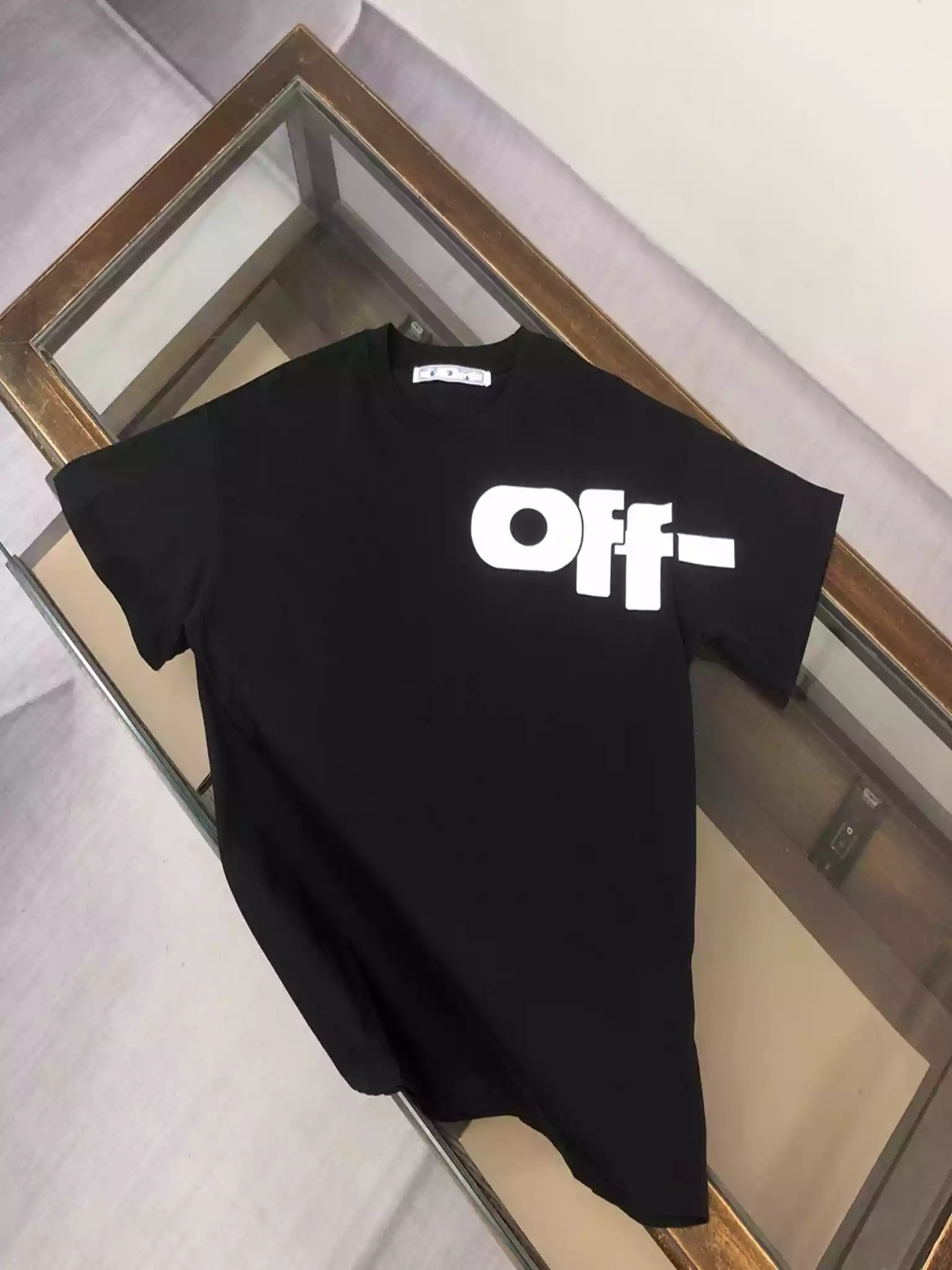 BLACK TYPE GRAPHIC S/S T-SHIRT IN BLACK - OWS042 BLACK TYPE GRAPHIC S/S T-SHIRT IN BLACK